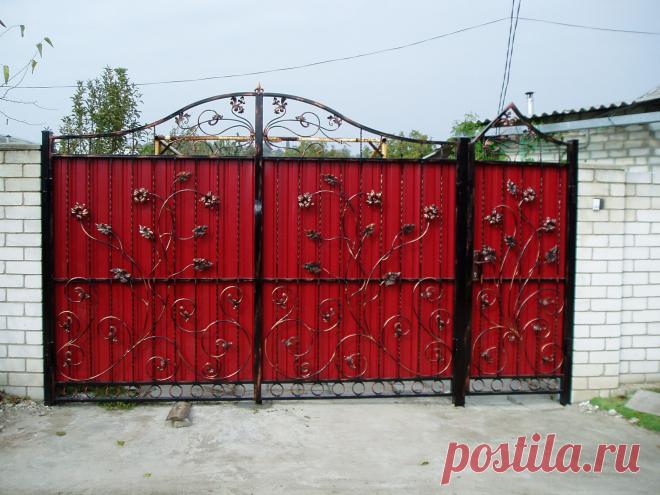 Сегодня установил. пусть радуют глаз хозяев и хранят тепло моих рук!