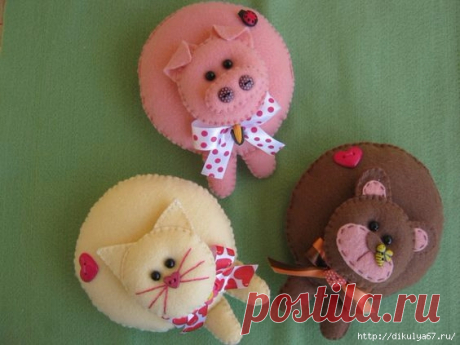 Фетровые коты и кошечки