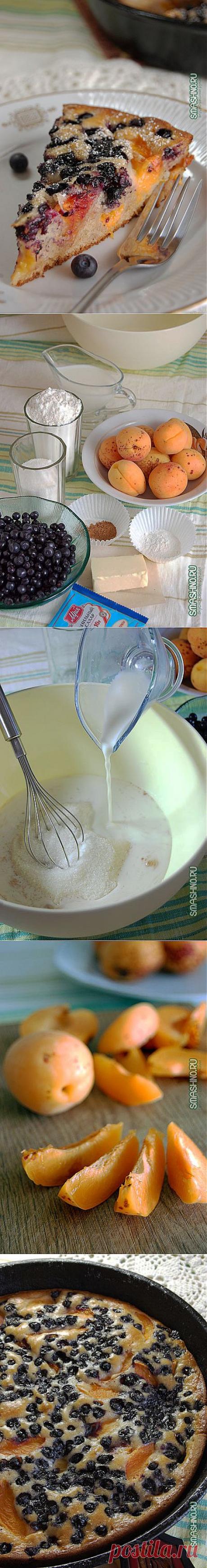 Очень простой пирог с черникой и абрикосами | Вкусно своими руками