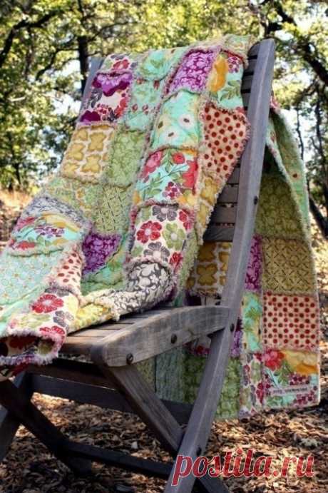Красивое покрывало из старых вещей. МК