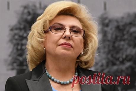 В России предложили увеличить возраст в очереди на получение жилья. Возраст граждан, стоящих в очереди на получение жилья по программе «Молодая семья», должен быть увеличен, считает уполномоченный по правам человека Татьяна Москалькова. Она предлагает не снимать людей с очереди, пока они не получат жилье, и увеличить допустимый возраст в программе до 36-40 лет.