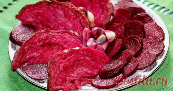 Быстрые закуски к шашлыку: Капуста по-грузински.
Перед тем как подавать, полейте мжаве комбосто (грузинское название блюда) растительным маслом. Получается необычайно вкусное угощение с кавказским колоритом!