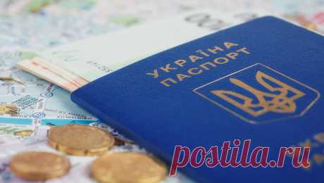 На Украине сотрудники военкомата напали на мужчину. На Украине трое человек в военной форме напали на мужчину при попытке вручения повестки. Об этом пишет издание &quot;Страна.ua&quot;. По данным СМИ, все случилось в городе Дрогобыч во Львовской области Украины. Инцидент, который попал на ...