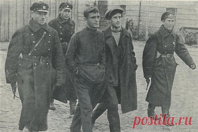 В 1920-е годы советская власть постепенно укоренялась на территории бывшей Российской империи. Однако спокойная жизнь после победы не наступила. Советские города захлестнула волна террора, устроенного тысячами хулиганов.