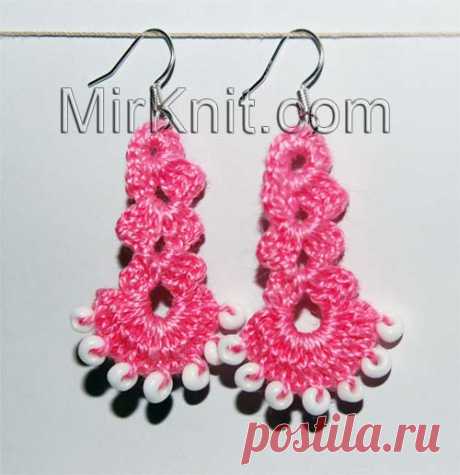 Серьги крючком с бусинками MirKnit.com