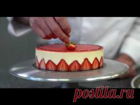 сборка клубничного торта