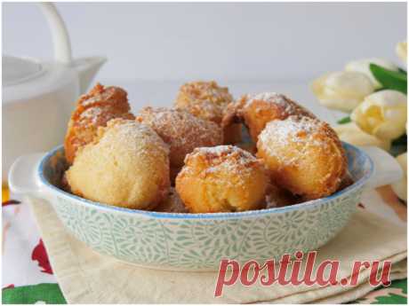 Frittelle alla panna Le frittelle alla panna sono un dolcetto perfetto per il periodo del Carnevale. Facili e rapide da fare, oltre che deliziose da mangiare, queste frittelline dolci non
