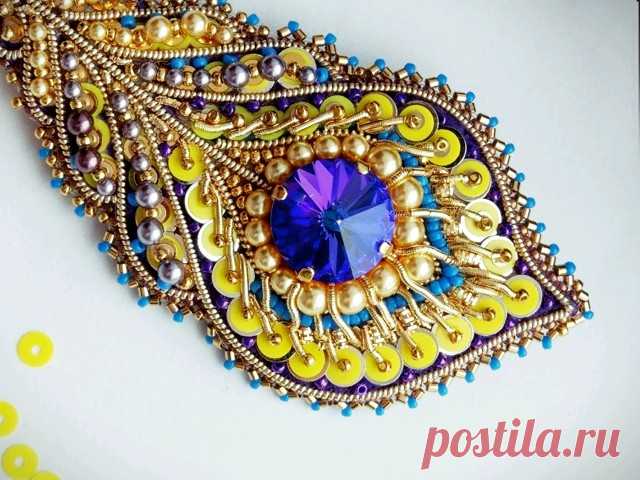 Брошь - перо 