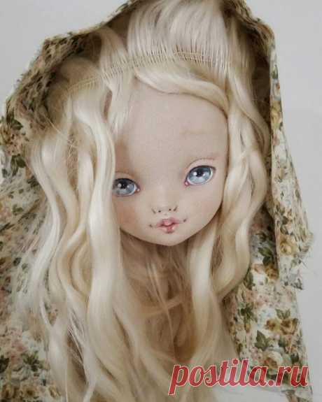 Olga authordolls в Instagram: «Расписала третью девочку🤗 Хотя собиралась одеть первую😳  Действую по вдохновению обычно🤗  По идее первая и последняя девочка должны были…» 770 отметок «Нравится», 89 комментариев — Olga authordolls (@yermak_olga) в Instagram: «Расписала третью девочку🤗 Хотя собиралась одеть первую😳  Действую по вдохновению обычно🤗  По идее…»