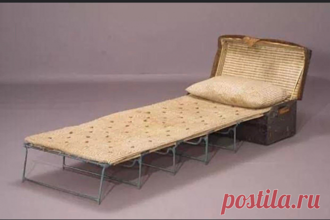 Historical Artifacts (@ArtifactsHub_) / Twitter   Военный сундук Джорджа Вашингтона, использовавшийся во время войны за независимость, 1775 год