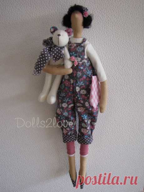 Tilda doll Vicky wearing a lovely anthracite от Dolls2love на Etsy