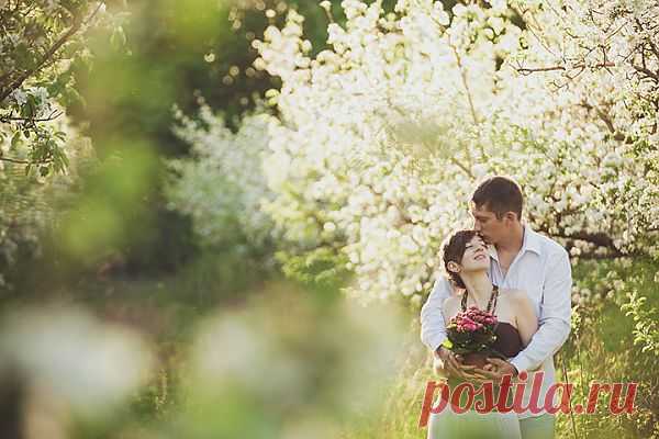 Яблочный сад: love-story Марии и Виталика - WeddyWood