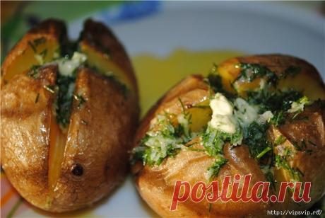 Картошка, запеченная с чесноком