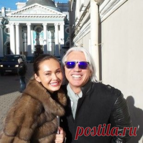 Official website for Siberian baritone Dmitri Hvorostovsky.  |  Pinterest