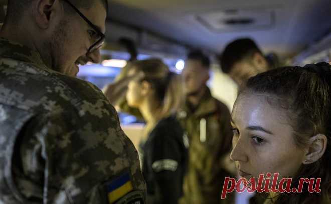 Медкомиссию ВСУ передадут больницам для устранения «беготни» и коррупции. Призывники будут спокойны, что их не призовут при наличии болезней, «а дальше никакой беготни — за человека будут бегать данные», пообещало Минобороны Украины