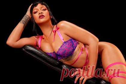 Рианна показала фигуру на новых фото в белье и взволновала фанатов. Американская поп-исполнительница и предпринимательница Рианна показала фигуру на новых откровенных фотографиях и взволновала поклонников. На кадрах 30-летняя знаменитость позирует в фиолетовом комплекте нижнего белья с розовыми лямками и завязками на талии собственного бренда Savage x Fenty.