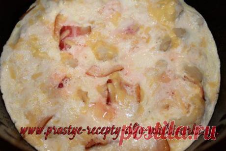 Цветная капуста с сосисками на пару в мультиварке