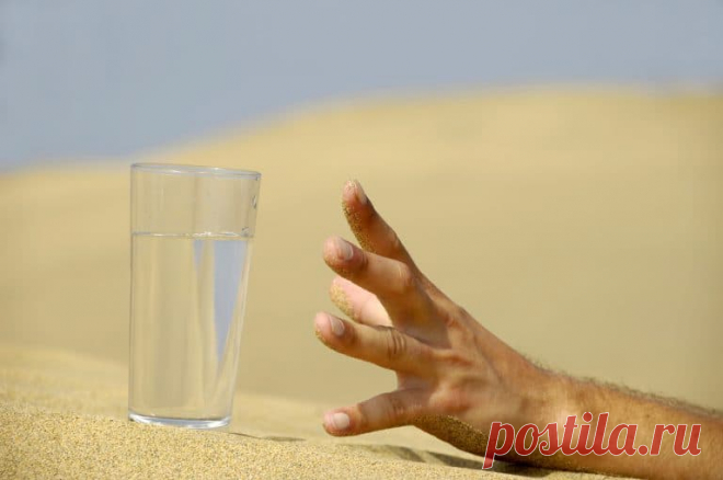 10 признаков недостатка воды в организме, о которых важно знать