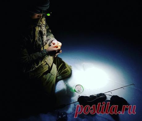 Дедовский &quot;комбайн&quot; - 3 крючка для зимней плотвы, язя, леща! | Рыбалка для людей | Яндекс Дзен