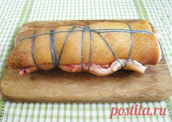 Рулет из домашнего сала / Здоровый аппетит