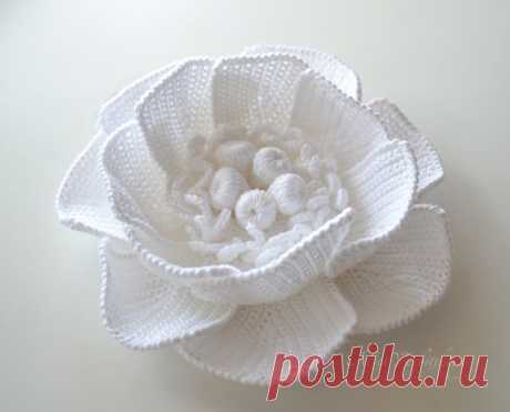 Brooches and pins Floral brooch Unique brooch Lapel brooch