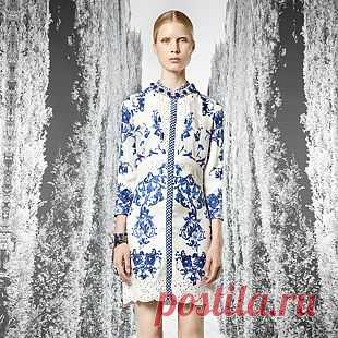 Арт № WOM 033
Платье Roberto Cavalli   
Материал: шёлк
Размеры S,M,L.