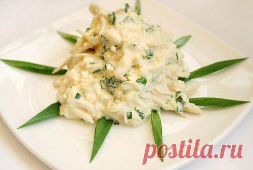 Салаты с кальмарами: рецепты и идеи оформления / Простые рецепты