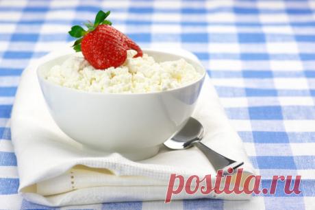 Простые рецепты из творога для детей | Женские секреты Творог полезно есть детям каждый день, но в сыром виде малыши его не очень-то любят. Другое дело – когда мама предлагает на завтрак вкусные блюда из