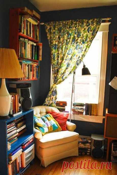 (29) Timeline Photos - The Reading Room