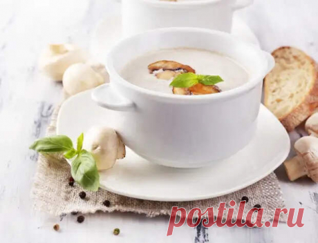 Рецепты вкуснейшего грибного крем-супа: 4 варианта с шампиньонами - Будет вкусно - Медиаплатформа МирТесен Сегодня готовим крем-суп из шампиньонов. Свежие шампиньоны идеальный вариант для супов. Бульон из шампиньонов ароматный и придает супу приятный грибной вкус. Когда нужно несложно, и главное быстро, приготовить суп — шампиньоны будут весьма кстати. Быстрый суп из грибов готовится за 15-20 минут, - 22 октября - 43451268803 - Медиаплатформа МирТесен