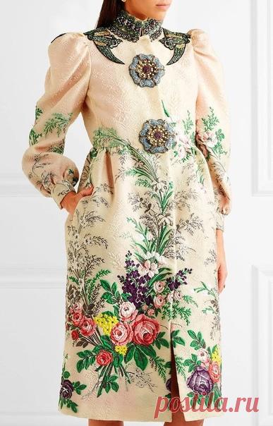 Идеи для вышивки на пальто.