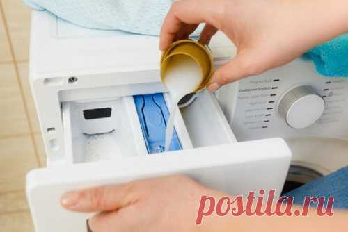 6 ошибок при стирке в стиральной машине Хозяйки ежедневно сталкиваются со стиркой вещей в стиральной машине. С одной стороны, это легкое дело.