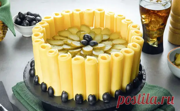 Салат всегда делаем как торт. В основе сыр и куриная грудка - Steak Lovers - Медиаплатформа МирТесен