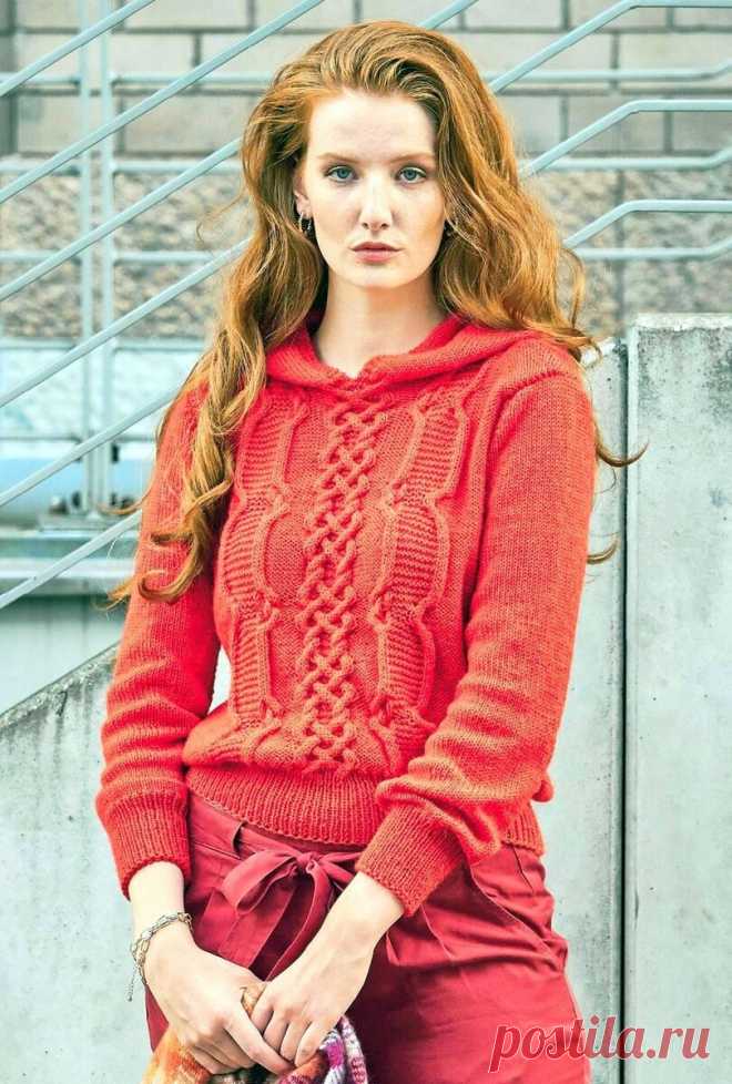 Худи с фактурными аранами и капюшоном