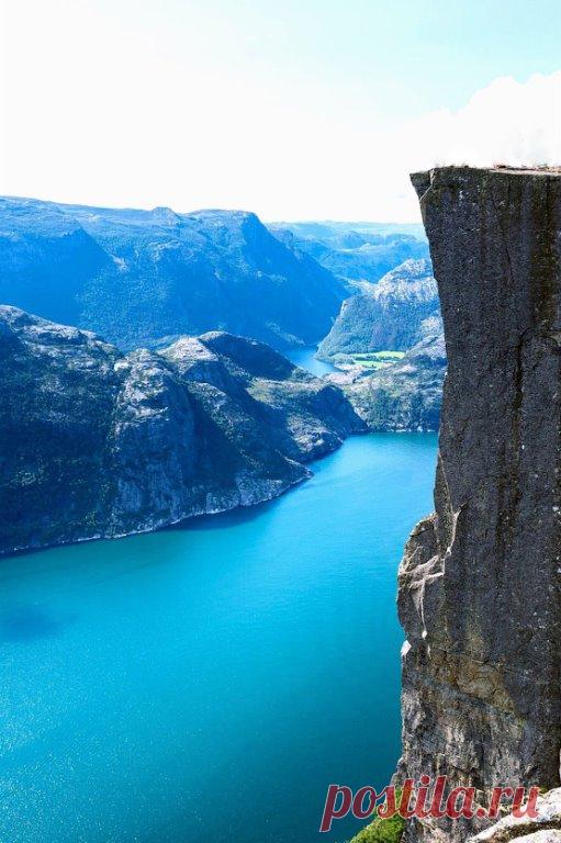 Люсе-фьорд. Норвегия.
