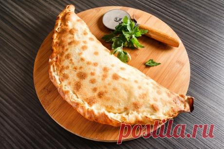 Закрытая пицца кальцоне: рецепт в домашних условиях | Еда от ШефМаркет | Яндекс Дзен