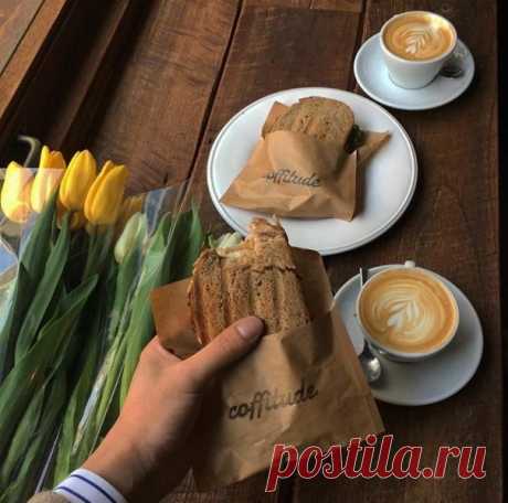 Ложись пораньше, чтобы с новыми силами создавать свою реальность 

Доброй ночи