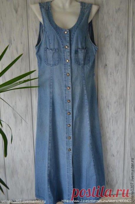Превращение скучного джинсового халата в стильный летний наряд.