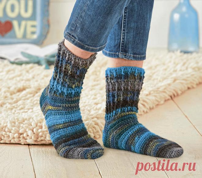 Носки в серо-синей гамме - схема вязания крючком. Вяжем Носки на Verena.ru