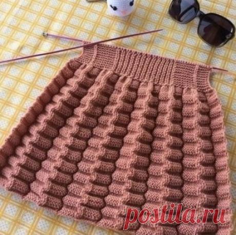 Интересный узор для юбочки. Схема в комментариях