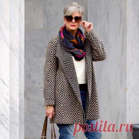 Базовый гардероб для женщин за 50 : 27 потрясающих вариантов для весны 2018 года