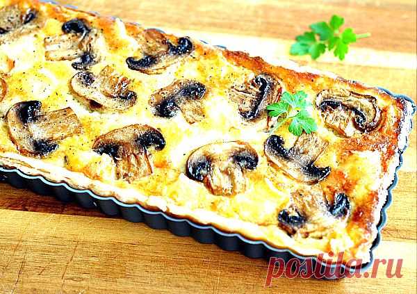 Киш с плавленным сыром и грибами от Татьяны Литвиновой.