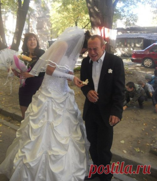 Свадебные фотоприколы и конфузы (23 фото) . Тут забавно !!!
