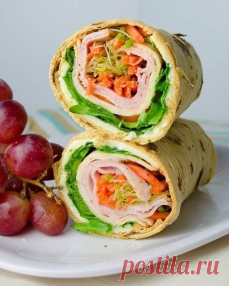Ролл с курицей, ветчиной и сливочным сыром / Surfingbird - проводи время с пользой для себя!