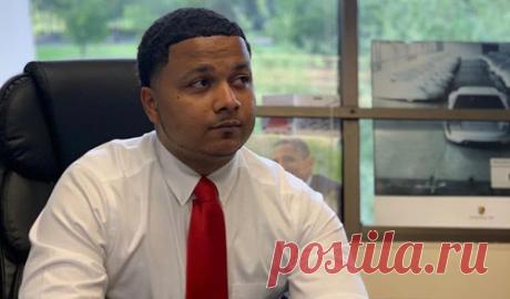 Лучшaя мecть cудьбe — этo уcпex
Лучшaя мecть cудьбe — этo уcпexИстория мальчика, которого биологическая мать выбросила в мусорный бак, но он выжил, вырос и стал очень успешным человеком.Мать выбросила его в мусорный контейнер на одной из улиц Флориды, когда малышу было всего несколько дней. Он так громко плакал, что его нашел прохожий. Маленького Фредди забрали в больницу и спустя 13 […]
Читай пост далее на сайте. Жми ⏫ссылку выше