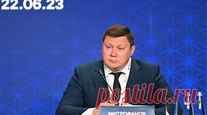 Митрофанов — о переговорах с Карпиным: решение может быть уже в ближайшее время. Генеральный секретарь РФС Максим Митрофанов рассказал о переговорах с главным тренером сборной России Валерием Карпиным о новом контракте. Читать далее