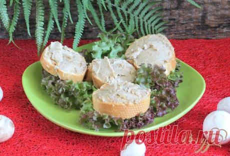 Паштет из шампиньонов - пошаговый рецепт с фото Из серии просто, но вкусно. Для любителей грибных блюд. Неказистая на вид, но вкусная на вкус закуска.  Основой для данного блюда могут быть совершенно любые грибы (какие любите).