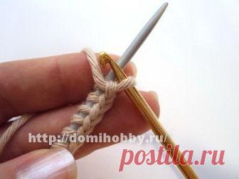 НАБОР ПЕТЕЛЬ КОСИЧКОЙ.
Легкий и быстрый набор петель на одну спицу с помощью крючка. При использовании в вязании данного метода набора петель вы получите аккуратную ровную кромку, которая хорошо подходит для дальнейшего вязания лицевой гладью, так как край не скручивается и не растягивается. 

Для начала набора петель сделайте начальную петлю крючком, расположив в левой руке спицу, заведите рабочую нить за спицу. Затем захватите крючком основную нить перед спицей и протяни...