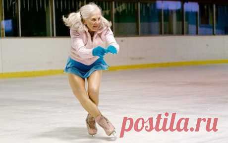 Моя старость будет такой Что нас ждет в старости? Затхлость спальни, тросточка в артритных руках, бесконечные болячки и горсти таблеток?
На самом деле 60, 70, 80 - прекрасный возраст, чтобы заняться дайвингом, научиться танцевать или покорить Голливуд, а главное, получать удовольствие от каждого дня.
"Молодость - это