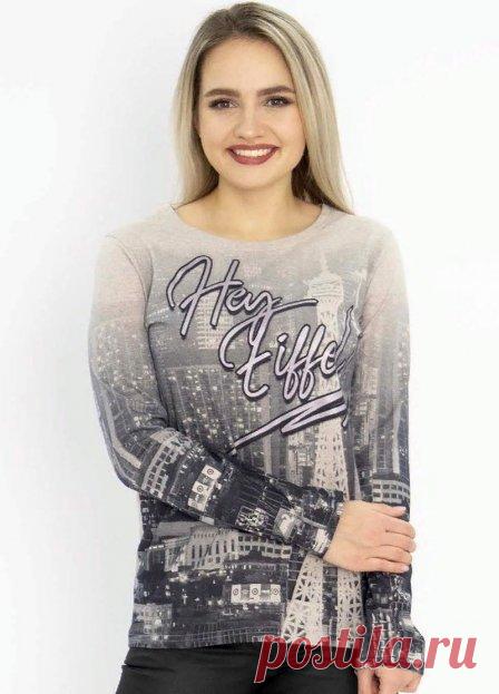 Кимчи поккум с рисом // 
Требуемые ингредиенты:

- 250 г свинины;

- 3 стакана круглозерного риса;

- 400 г капусты кимчи;

- 2 яйца;

- 1 ст. л. яннема (эта корейская приправа очень острая!);

- 2 ст. л. растительного масла;

- 1/2 ч. л. соли;

Ход приготовления: